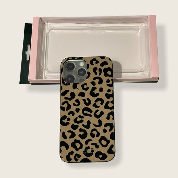 Kate Spade Leopard Print Phone Case - Picture 8 of 8